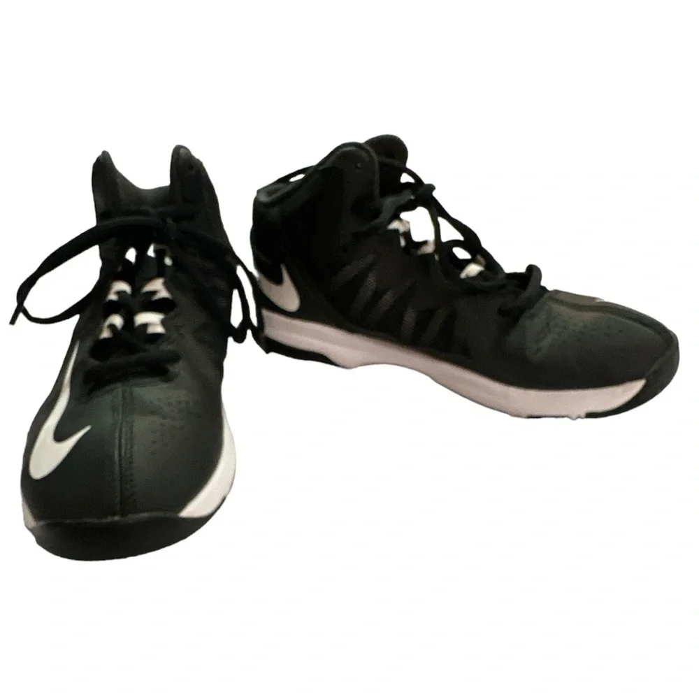 Nike Airmax Stutter Step 2 Boys Basketball Shoes Black/White Size 5.5